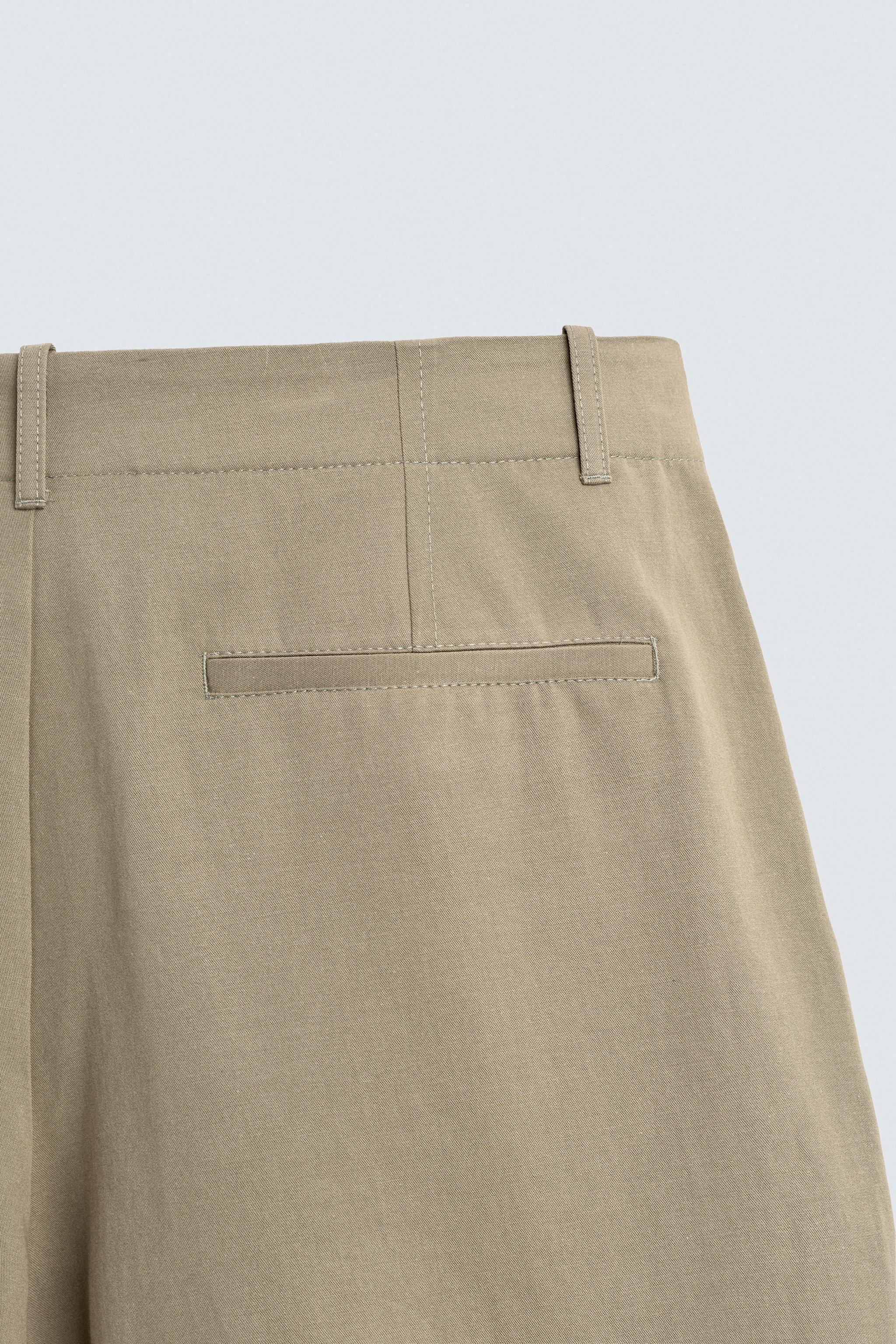 RELAXED FIT COTTON-LINEN SHORTS
